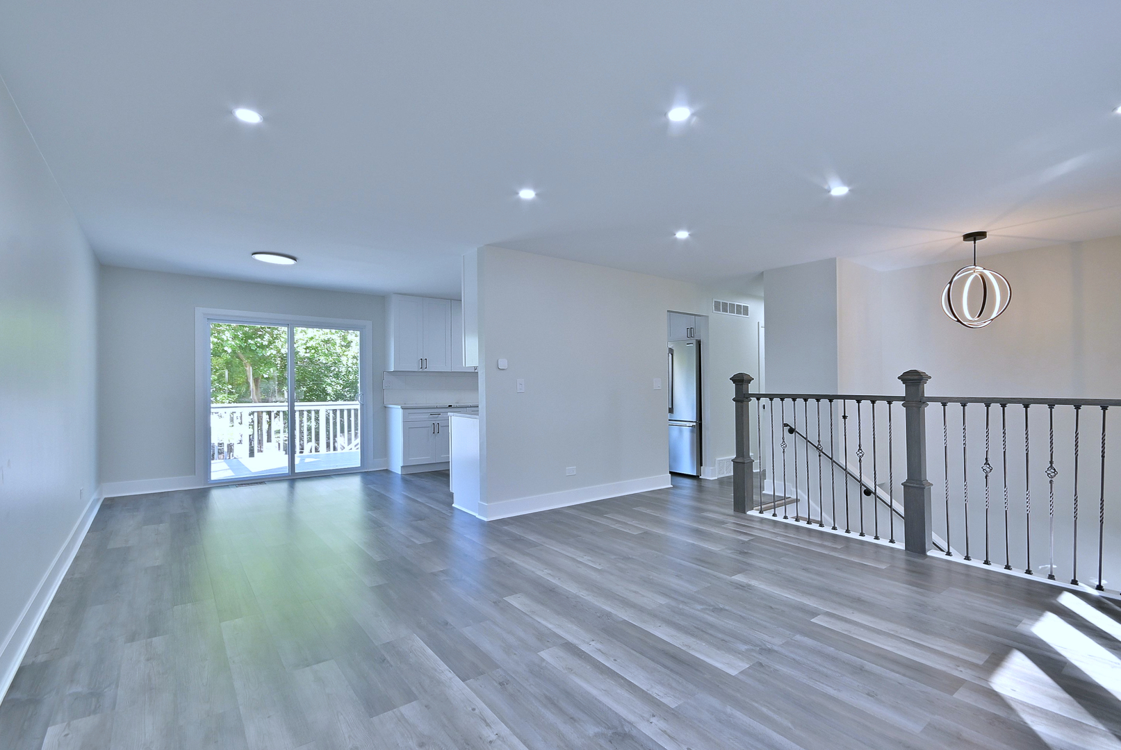 6938 Meadowbrook Lane, Hanover Park, IL 60133