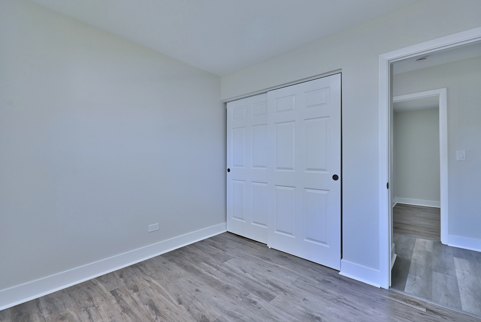 6938 Meadowbrook Lane, Hanover Park, IL 60133