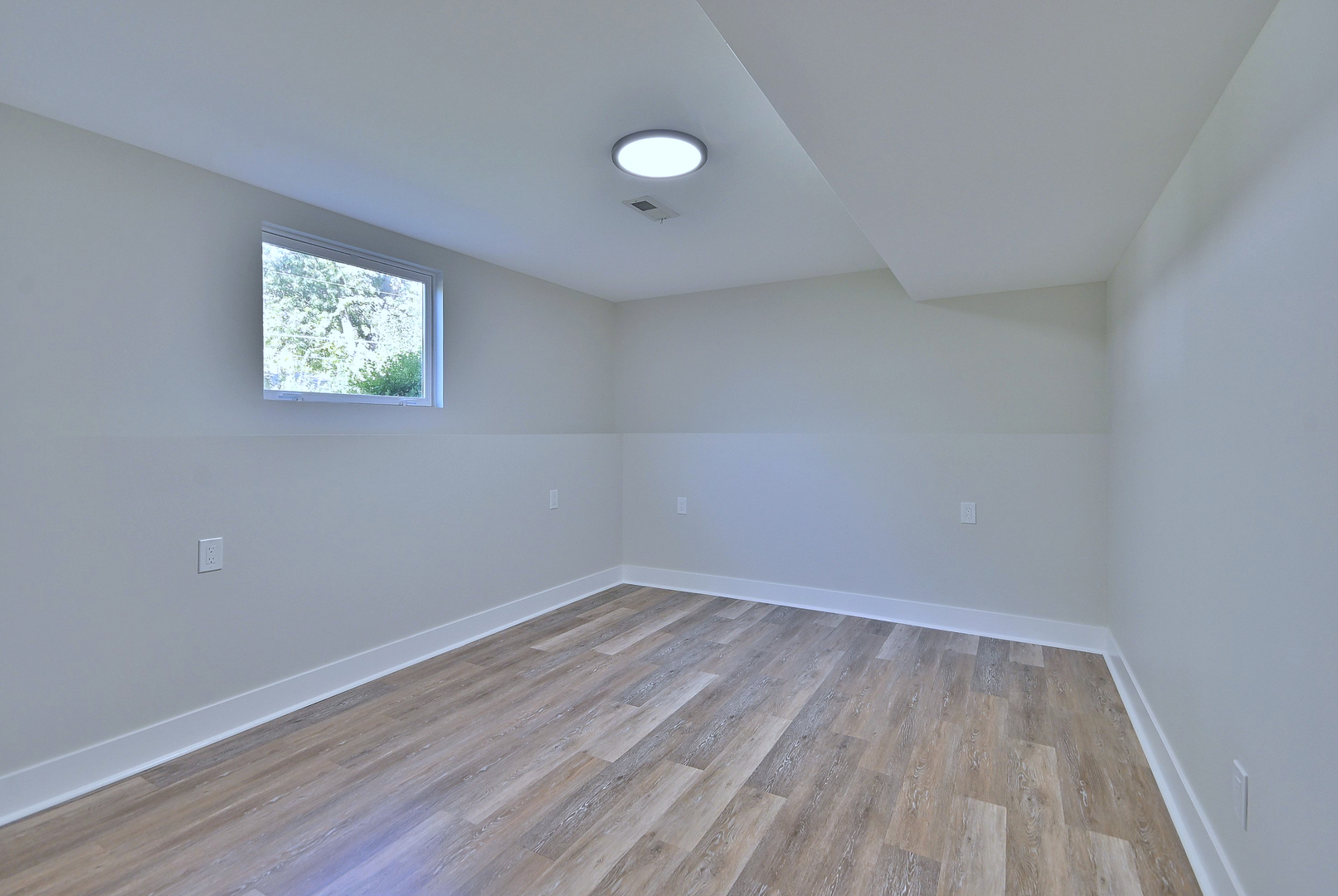 6938 Meadowbrook Lane, Hanover Park, IL 60133