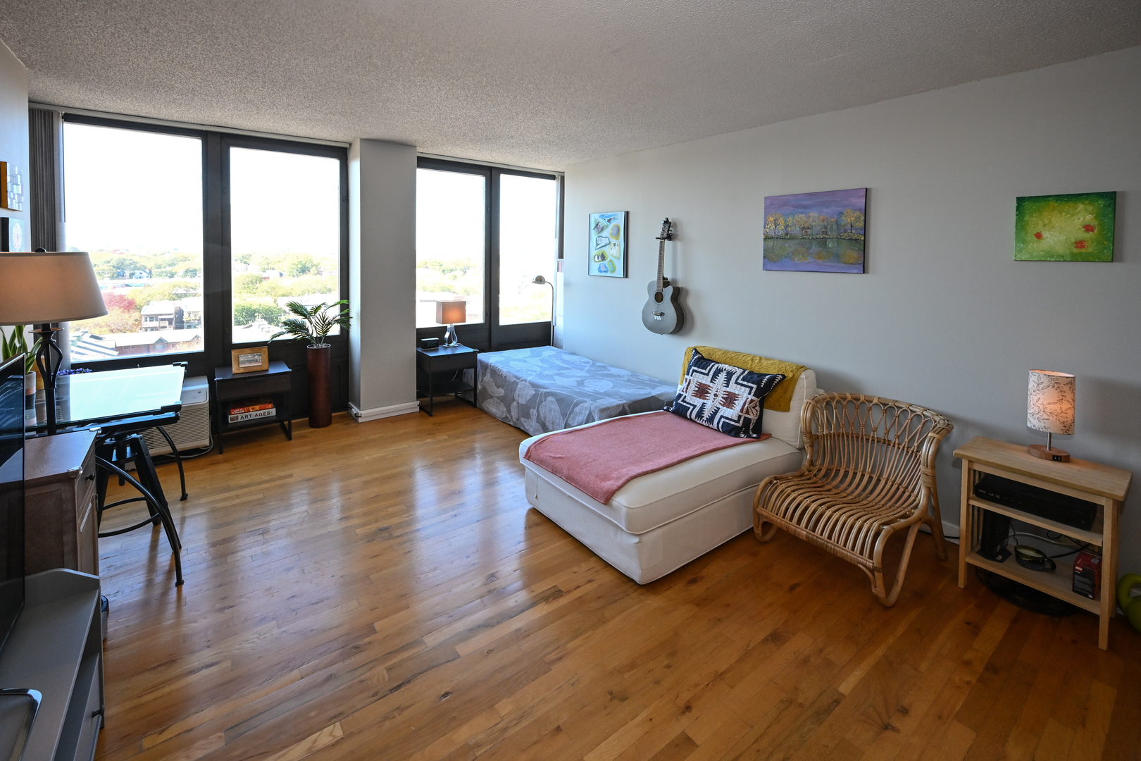 5320 N Sheridan Road #1011, Chicago, IL 60640