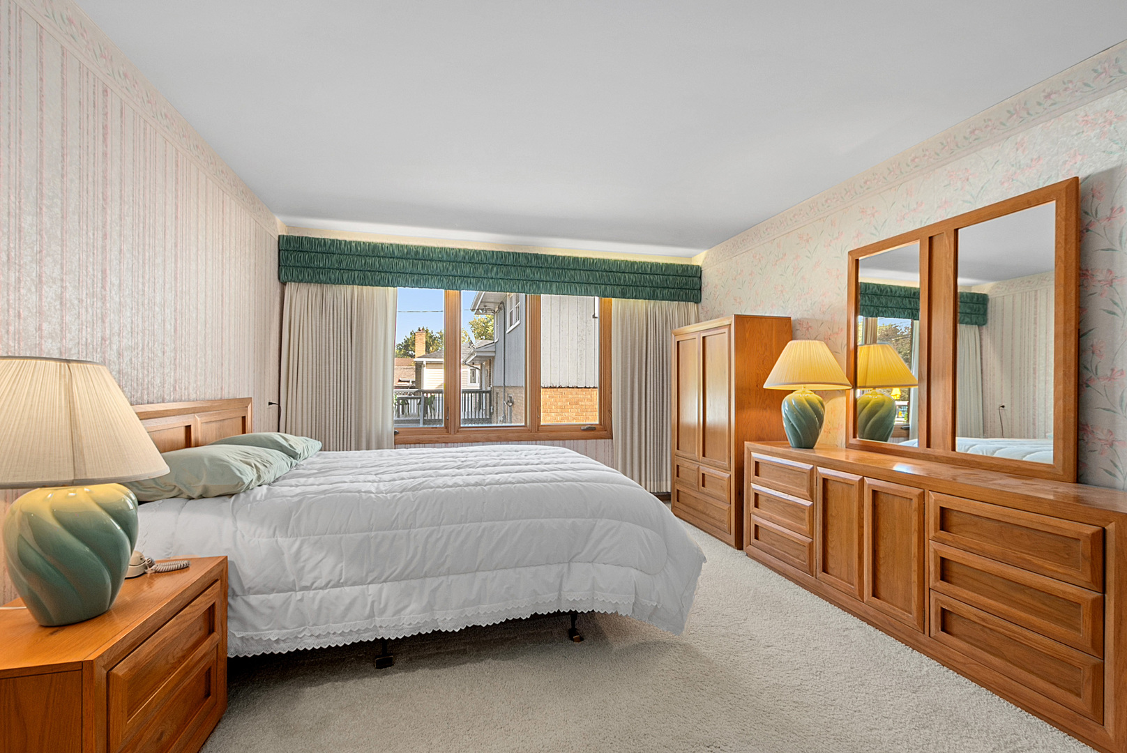 5340 W 102nd Street, Oak Lawn, IL 60453