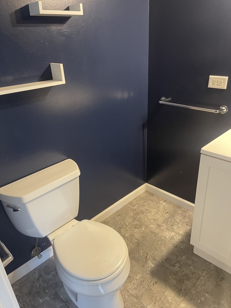 888 Galway Lane, Pingree Grove, IL 60140