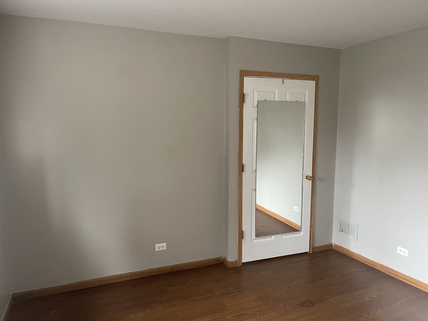 888 Galway Lane, Pingree Grove, IL 60140