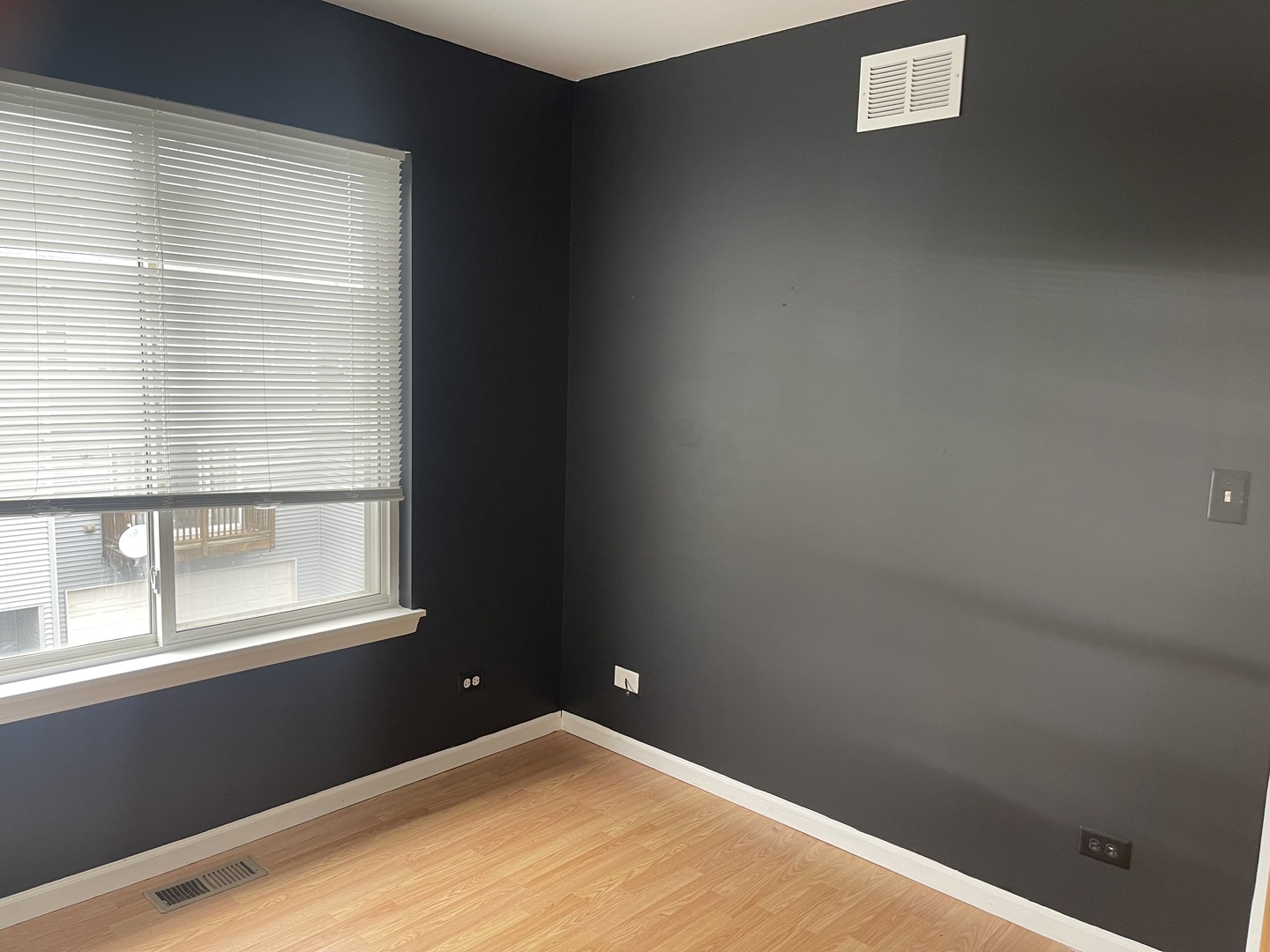 888 Galway Lane, Pingree Grove, IL 60140