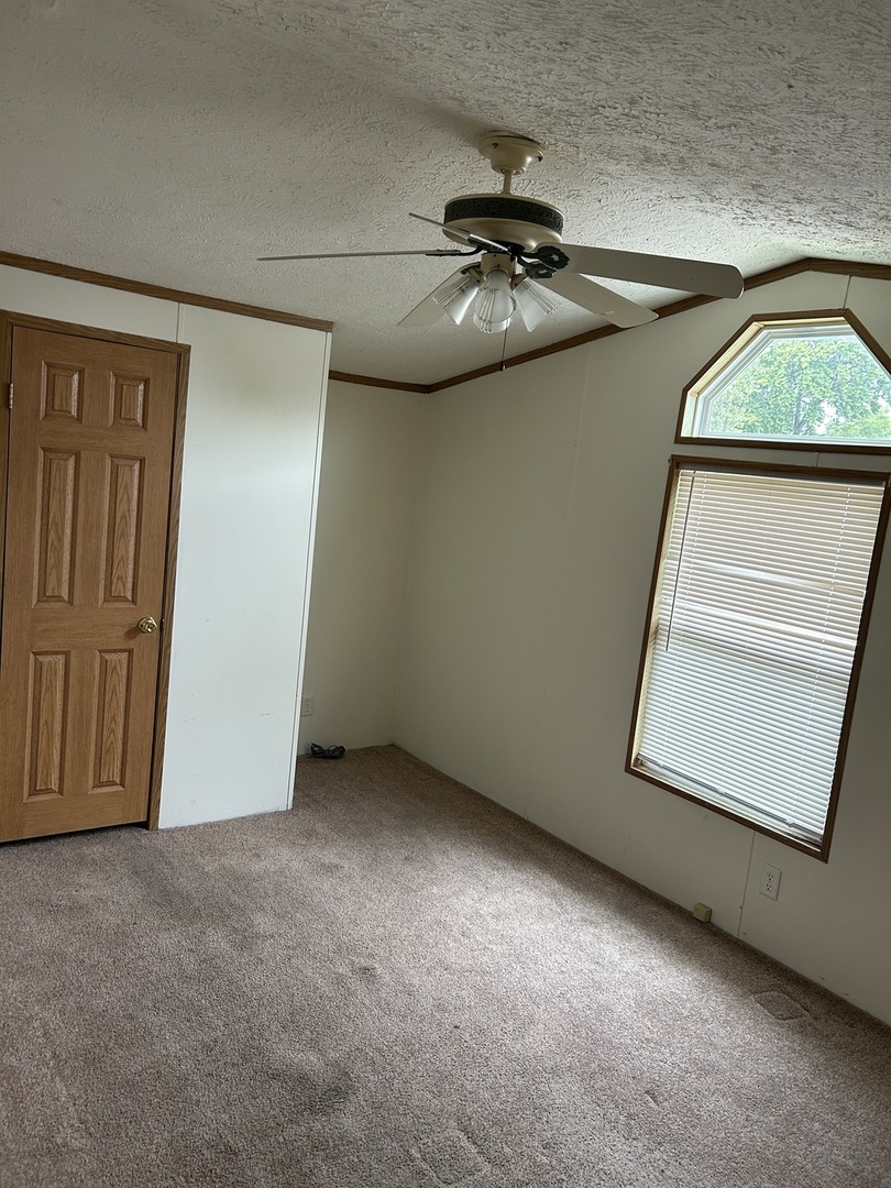 746 Michelle Drive, Lynwood, IL 60411