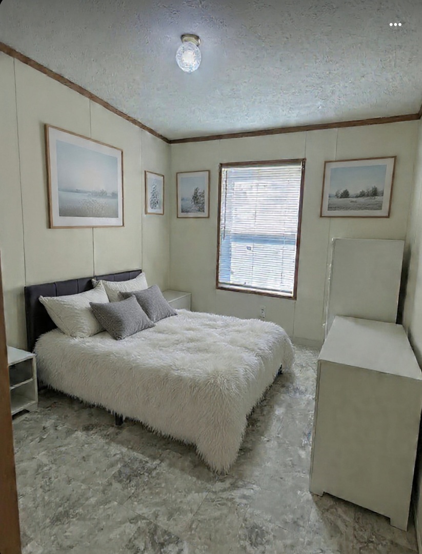 746 Michelle Drive, Lynwood, IL 60411