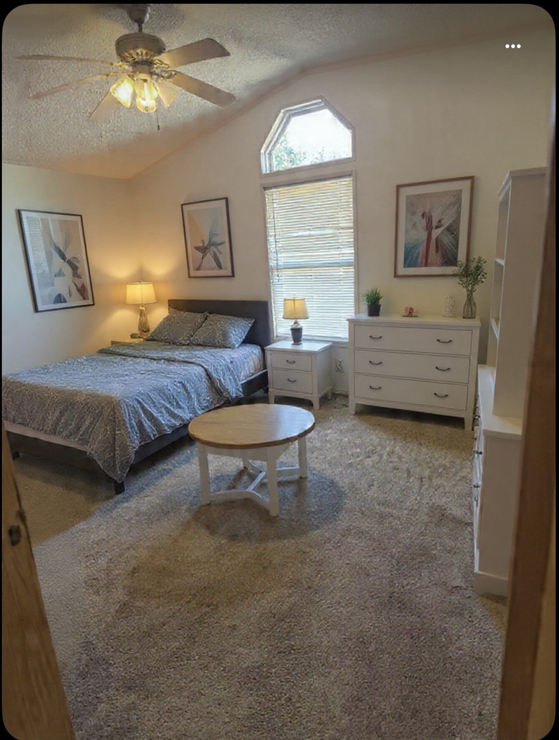 746 Michelle Drive, Lynwood, IL 60411