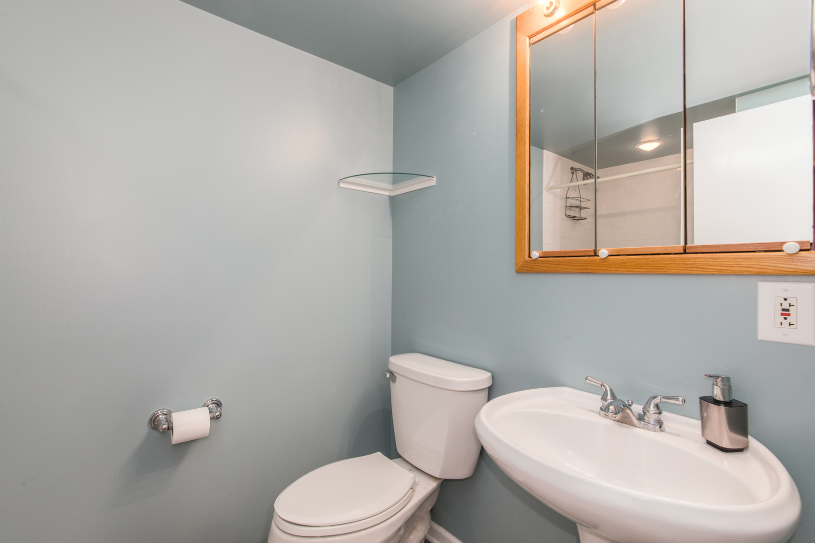 626 Oriole Drive, Streamwood, IL 60107