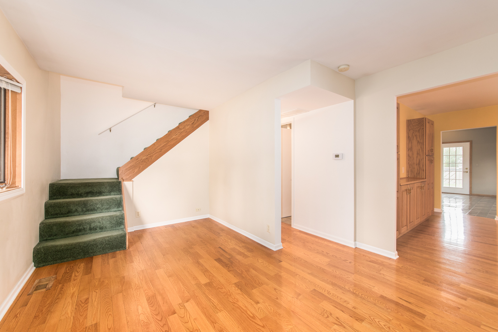 626 Oriole Drive, Streamwood, IL 60107