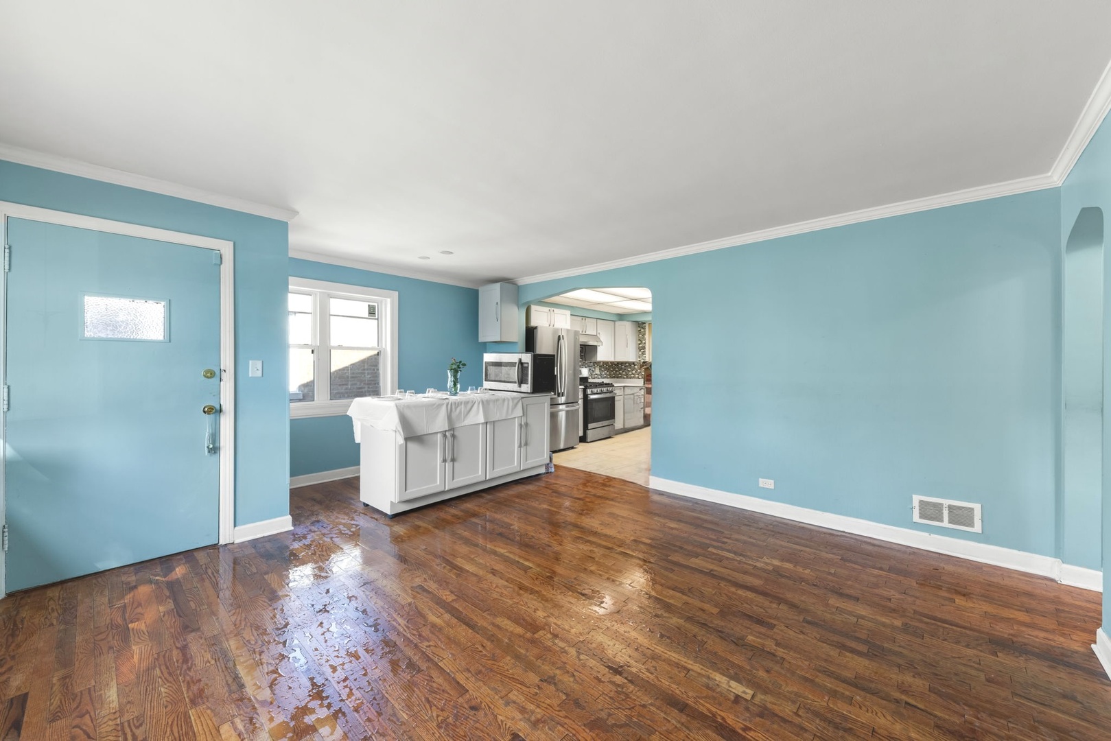 2933 Lincoln Street, Franklin Park, IL 60131