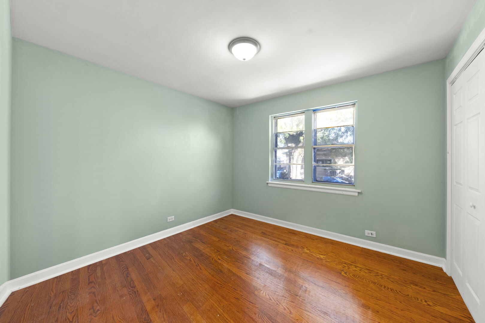 2933 Lincoln Street, Franklin Park, IL 60131