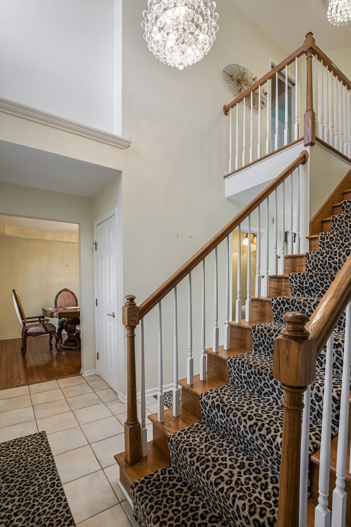 18036 Crystal Lane, Lansing, IL 60438