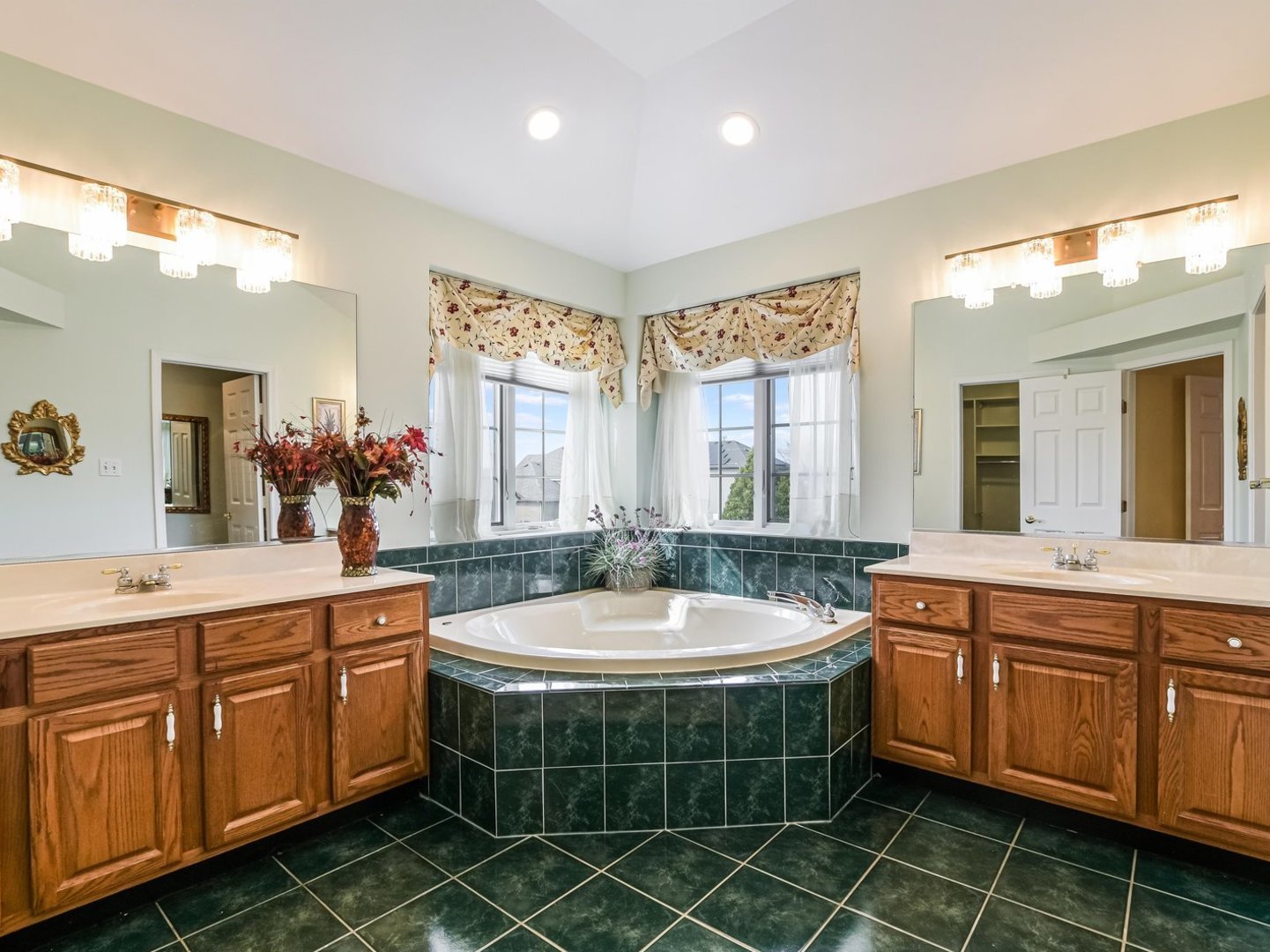 18036 Crystal Lane, Lansing, IL 60438