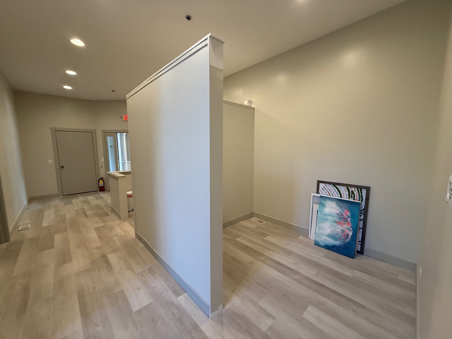 708 FLORSHEIM Drive #13, Libertyville, IL 60048