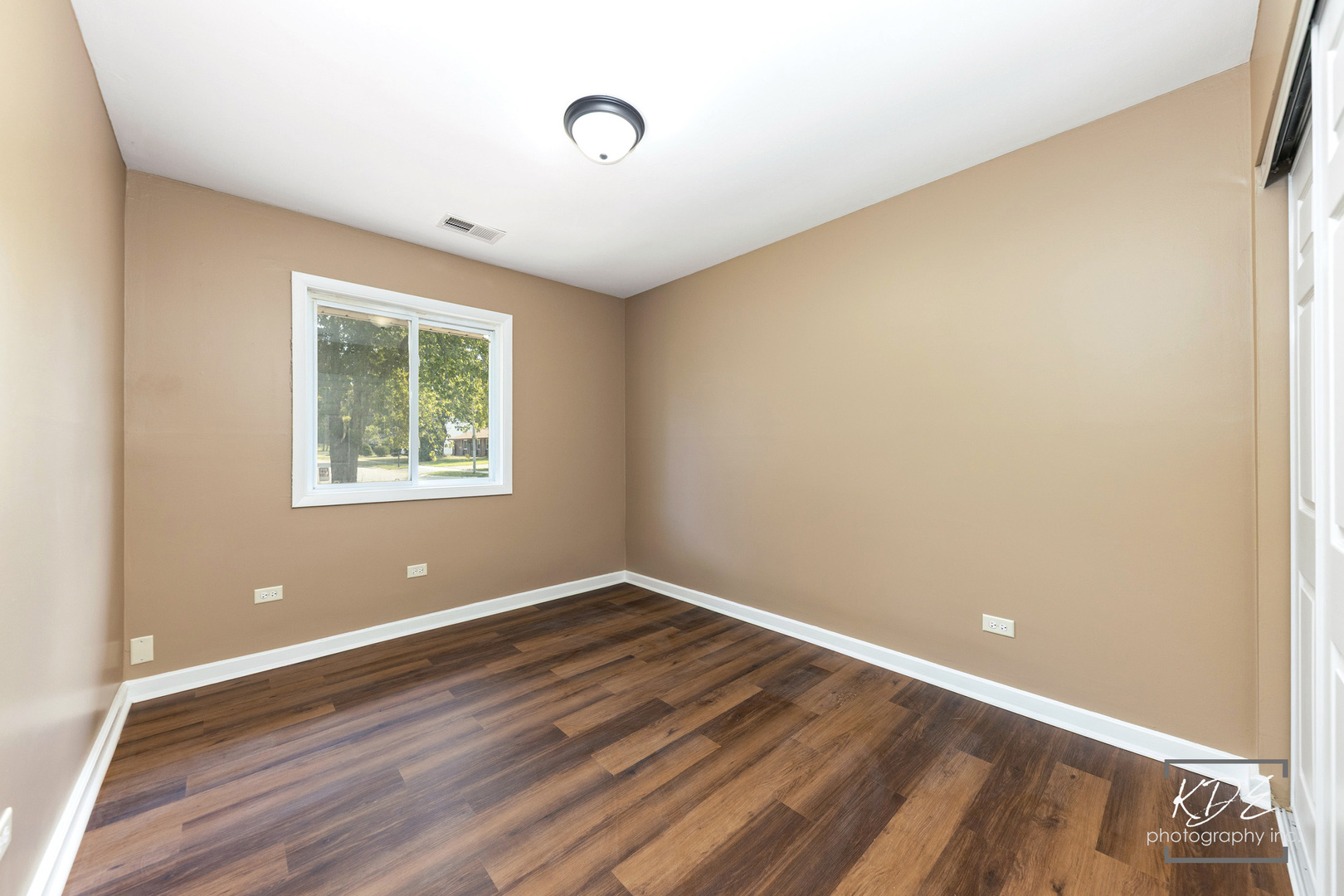 113 Cedarwood Avenue, Bolingbrook, IL 60440