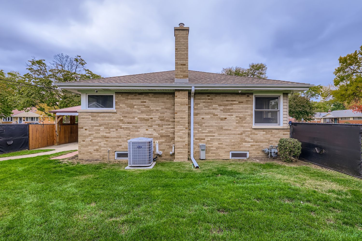 34 N Reuter Drive, Arlington Heights, IL 60005