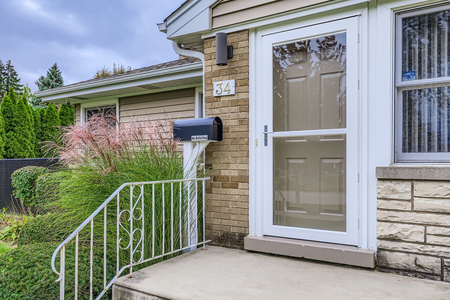 34 N Reuter Drive, Arlington Heights, IL 60005