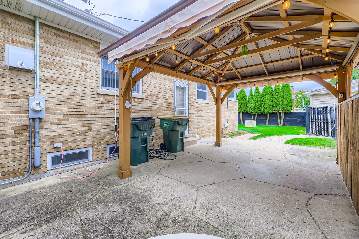 34 N Reuter Drive, Arlington Heights, IL 60005