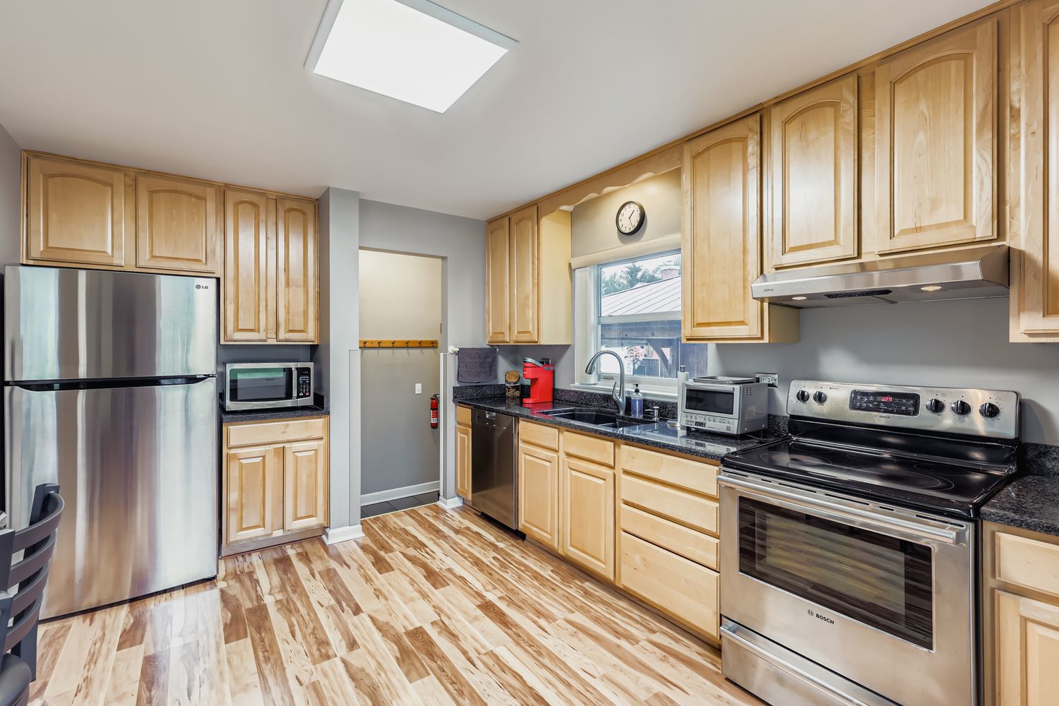 34 N Reuter Drive, Arlington Heights, IL 60005