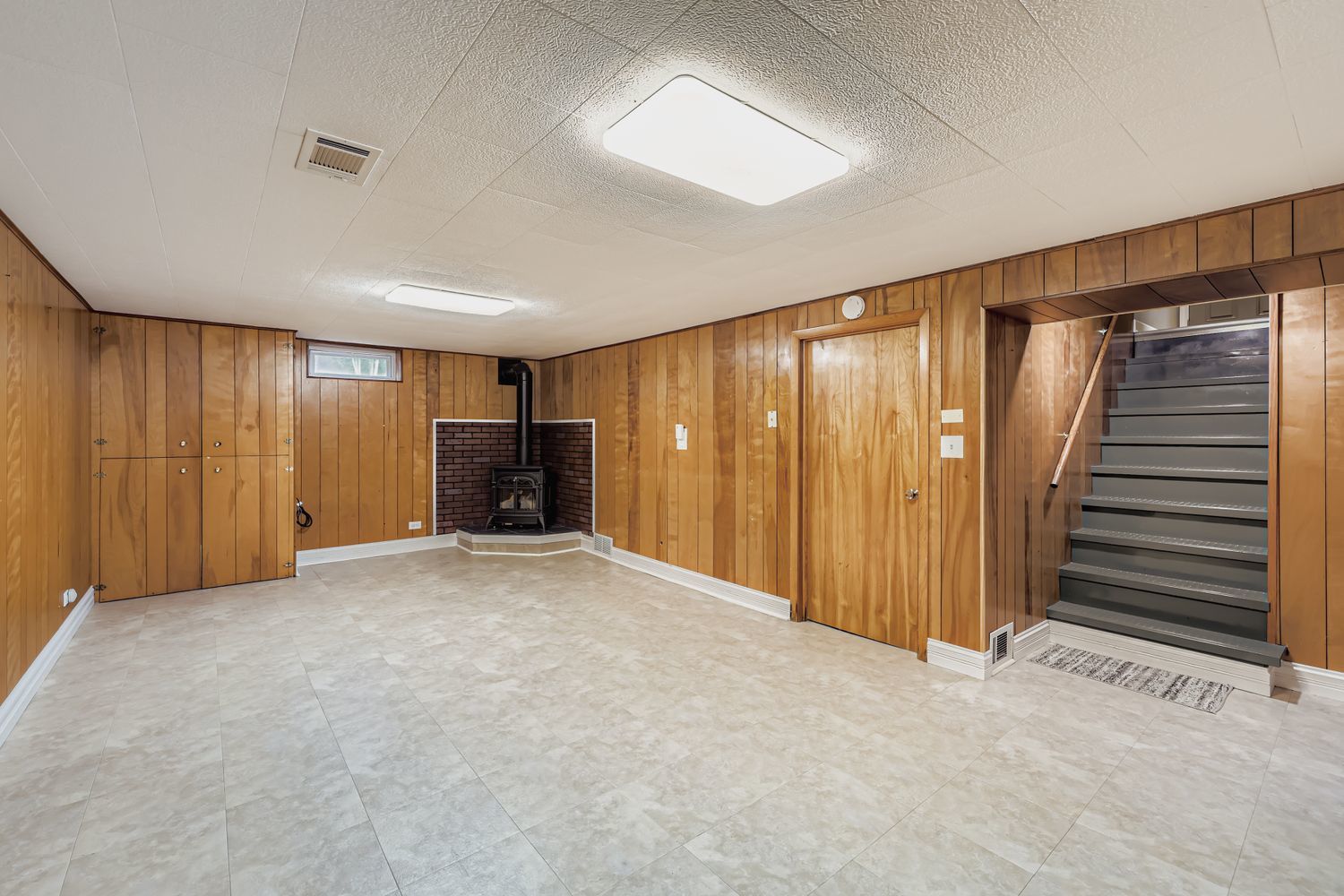 34 N Reuter Drive, Arlington Heights, IL 60005