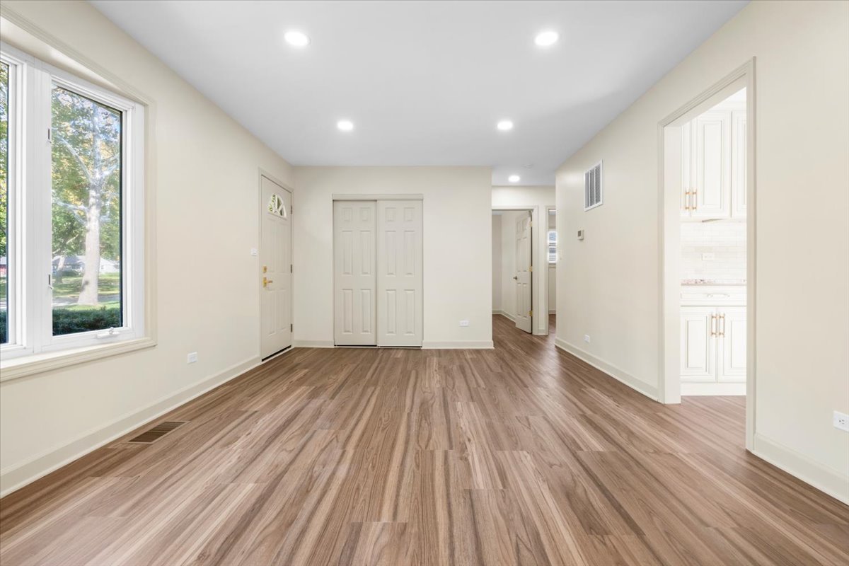 3604 Owl Drive, Rolling Meadows, IL 60008