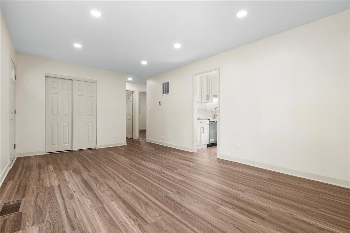 3604 Owl Drive, Rolling Meadows, IL 60008