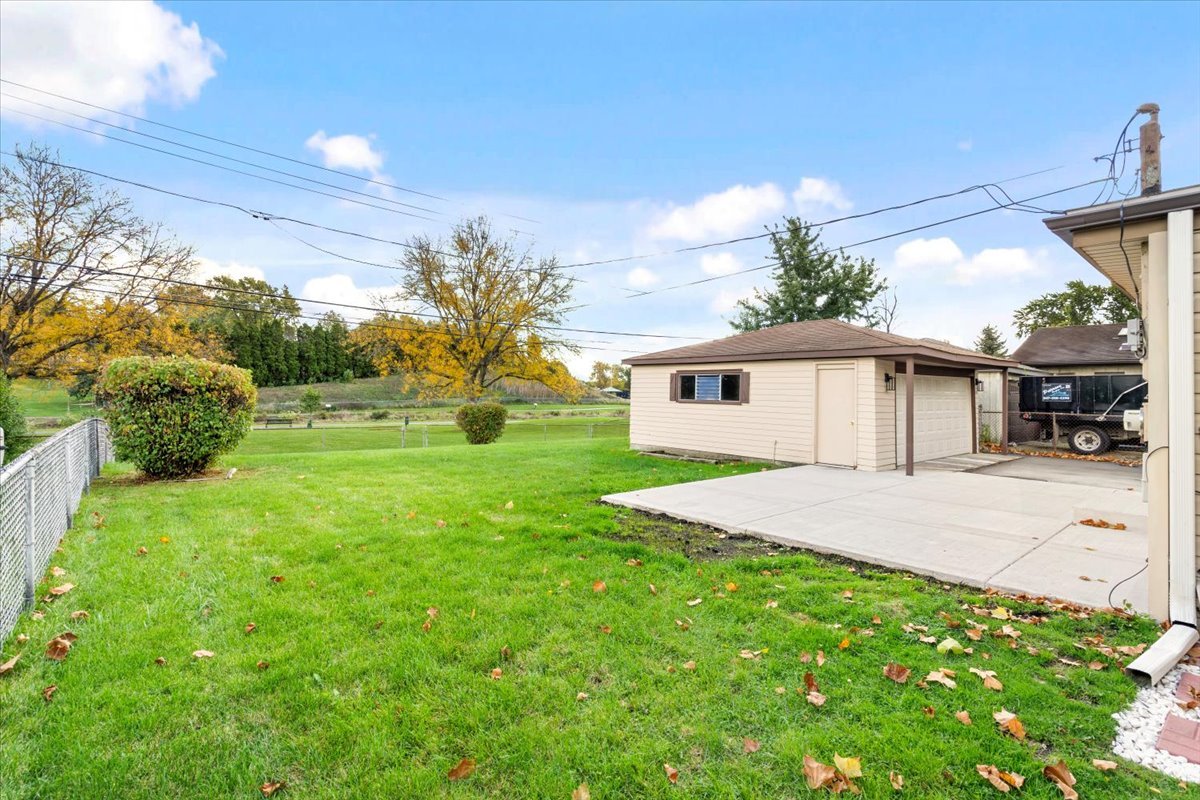 3604 Owl Drive, Rolling Meadows, IL 60008