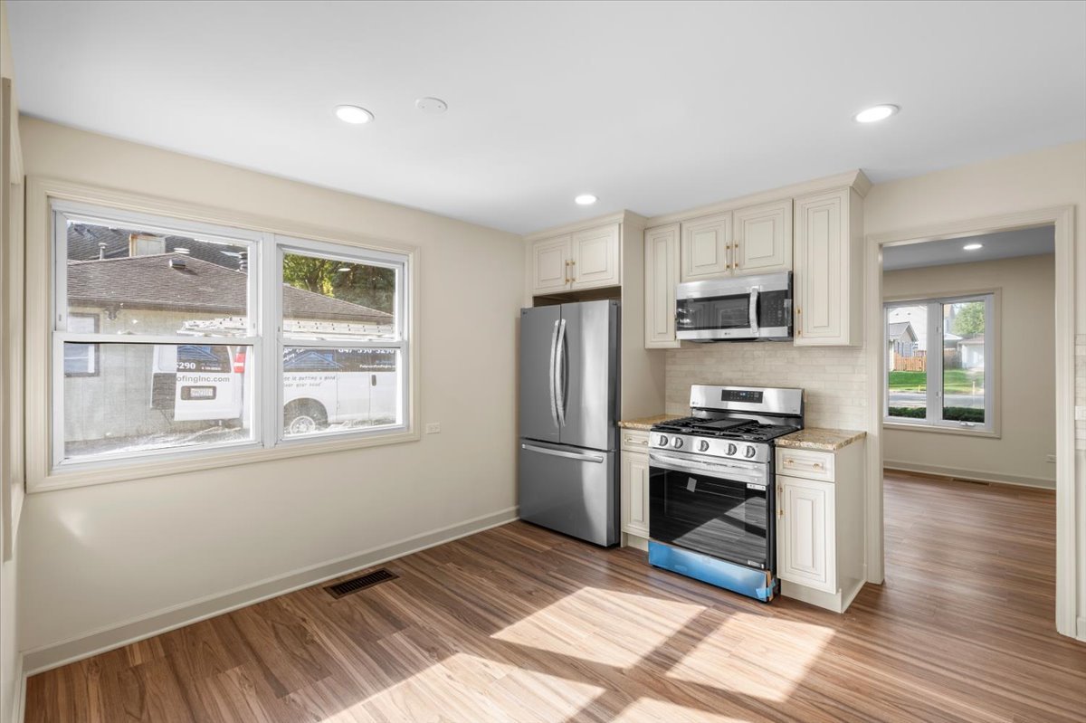 3604 Owl Drive, Rolling Meadows, IL 60008