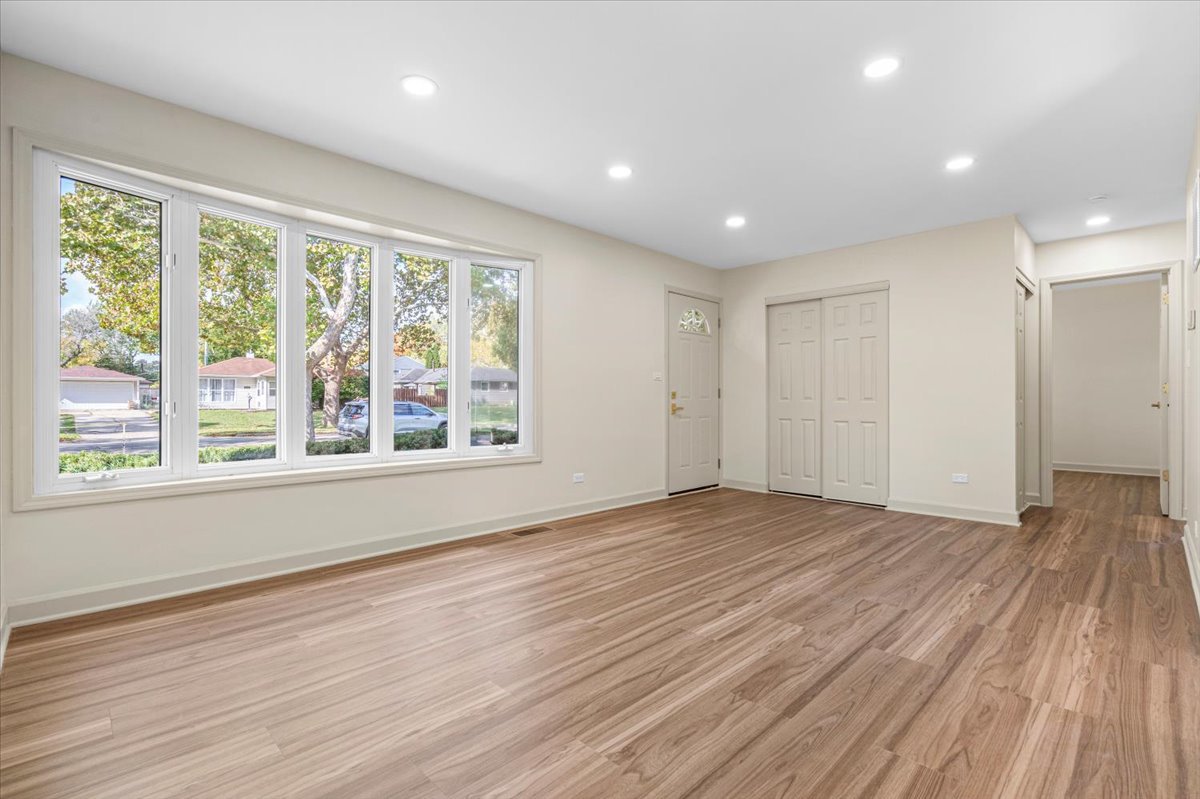 3604 Owl Drive, Rolling Meadows, IL 60008