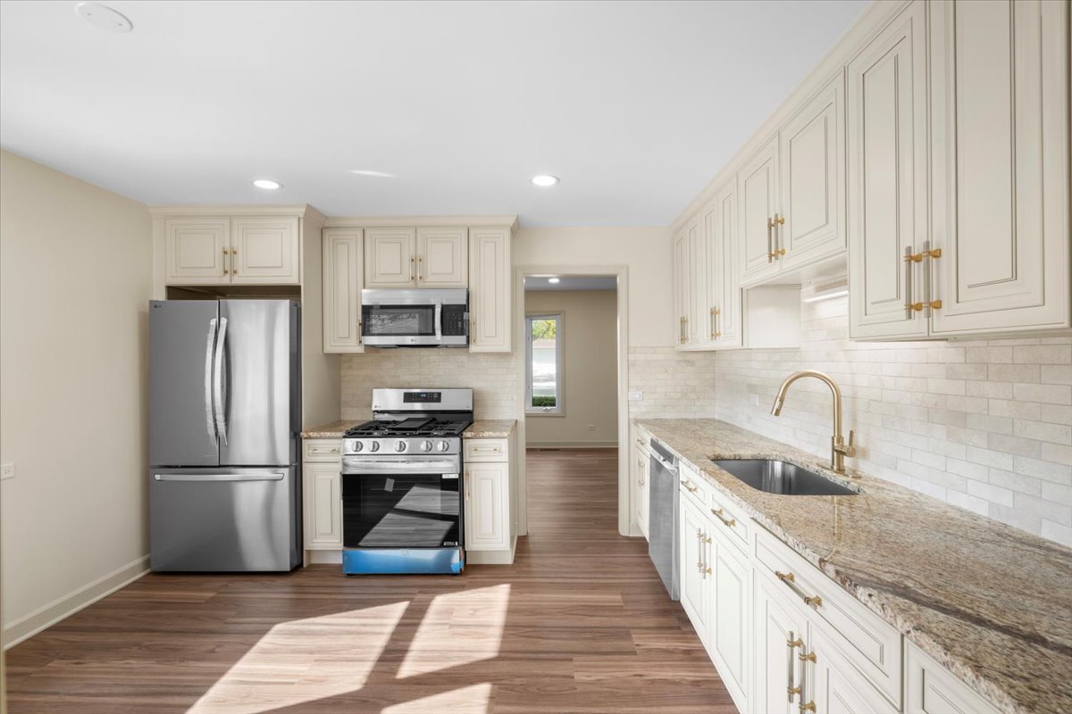 3604 Owl Drive, Rolling Meadows, IL 60008