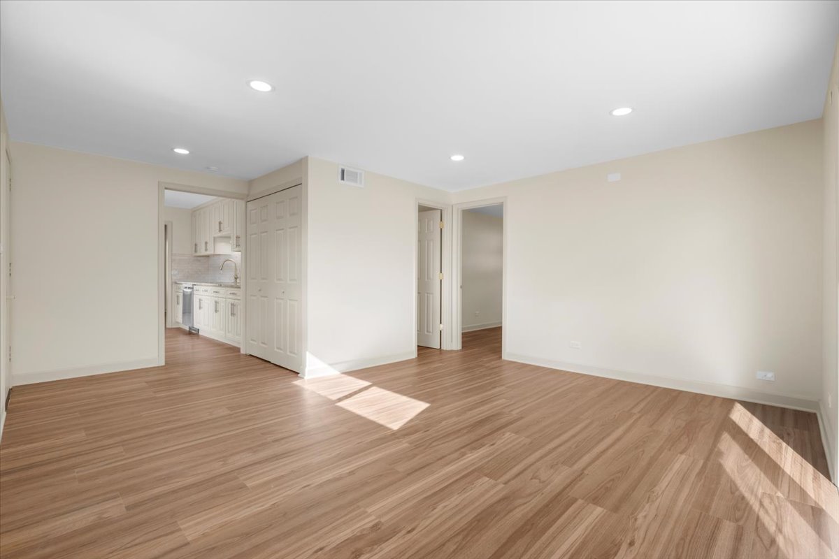 3604 Owl Drive, Rolling Meadows, IL 60008