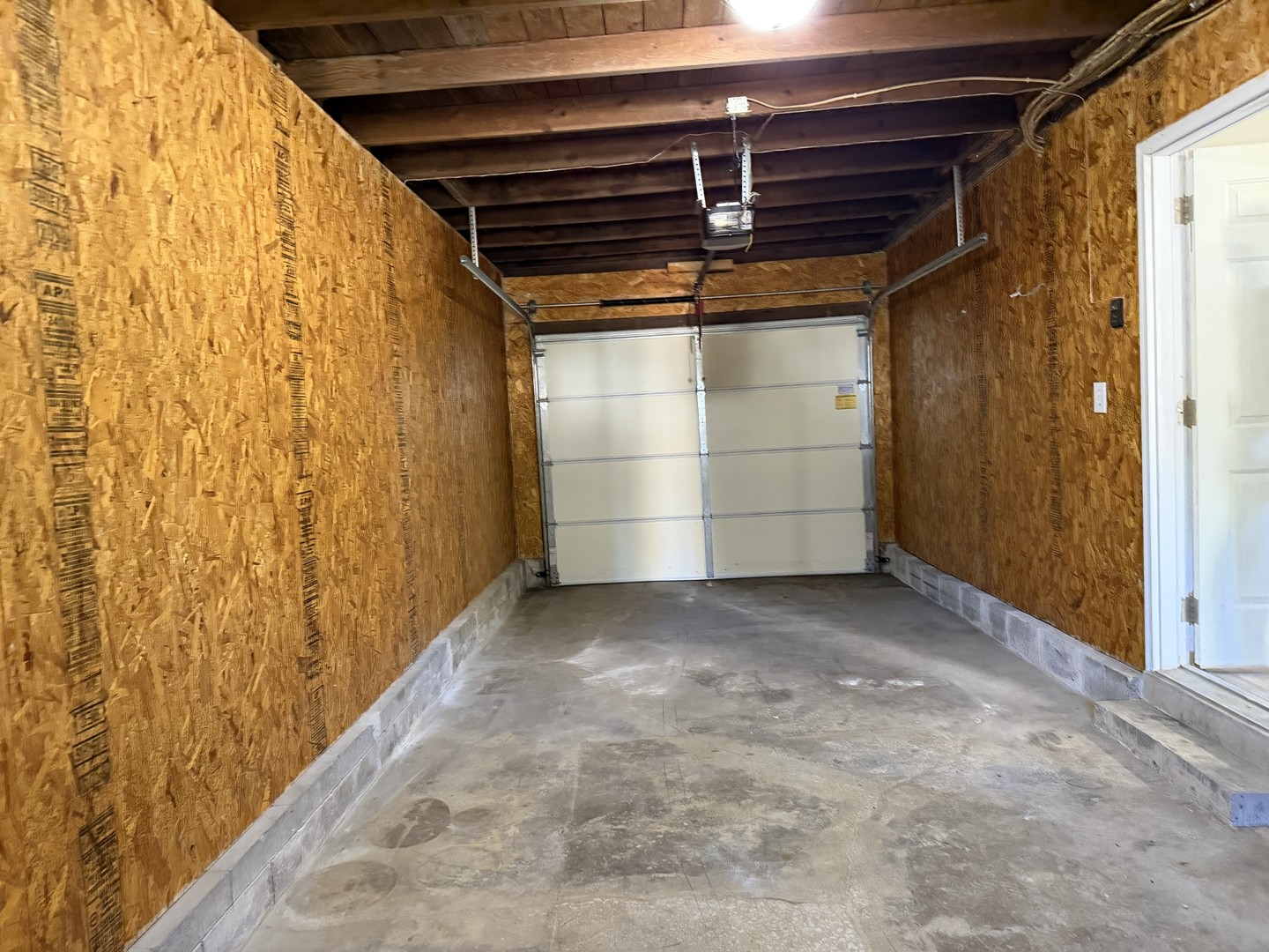 108 W Walnut Street, Gibson City, IL 60936