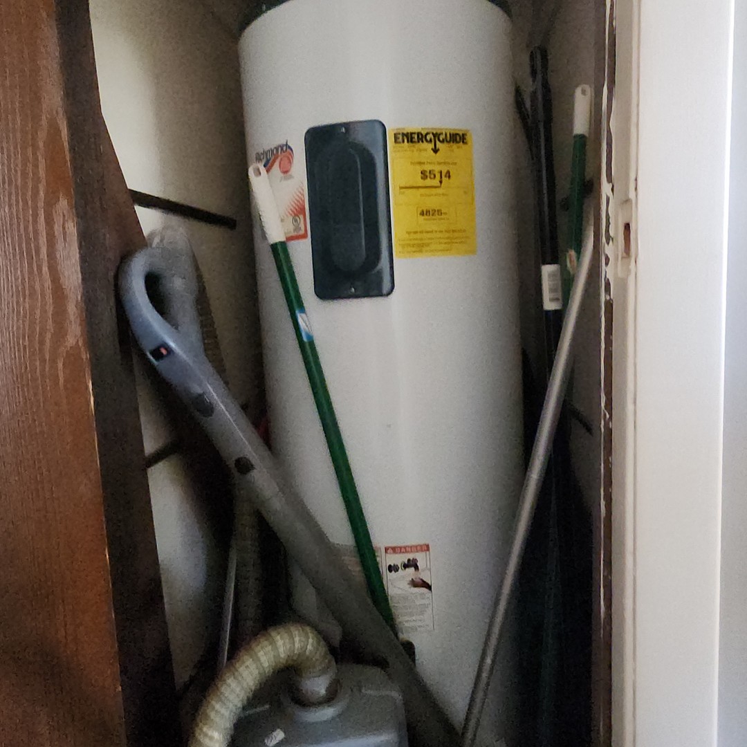 10409 Sheffield Drive #1N, Palos Hills, IL 60465