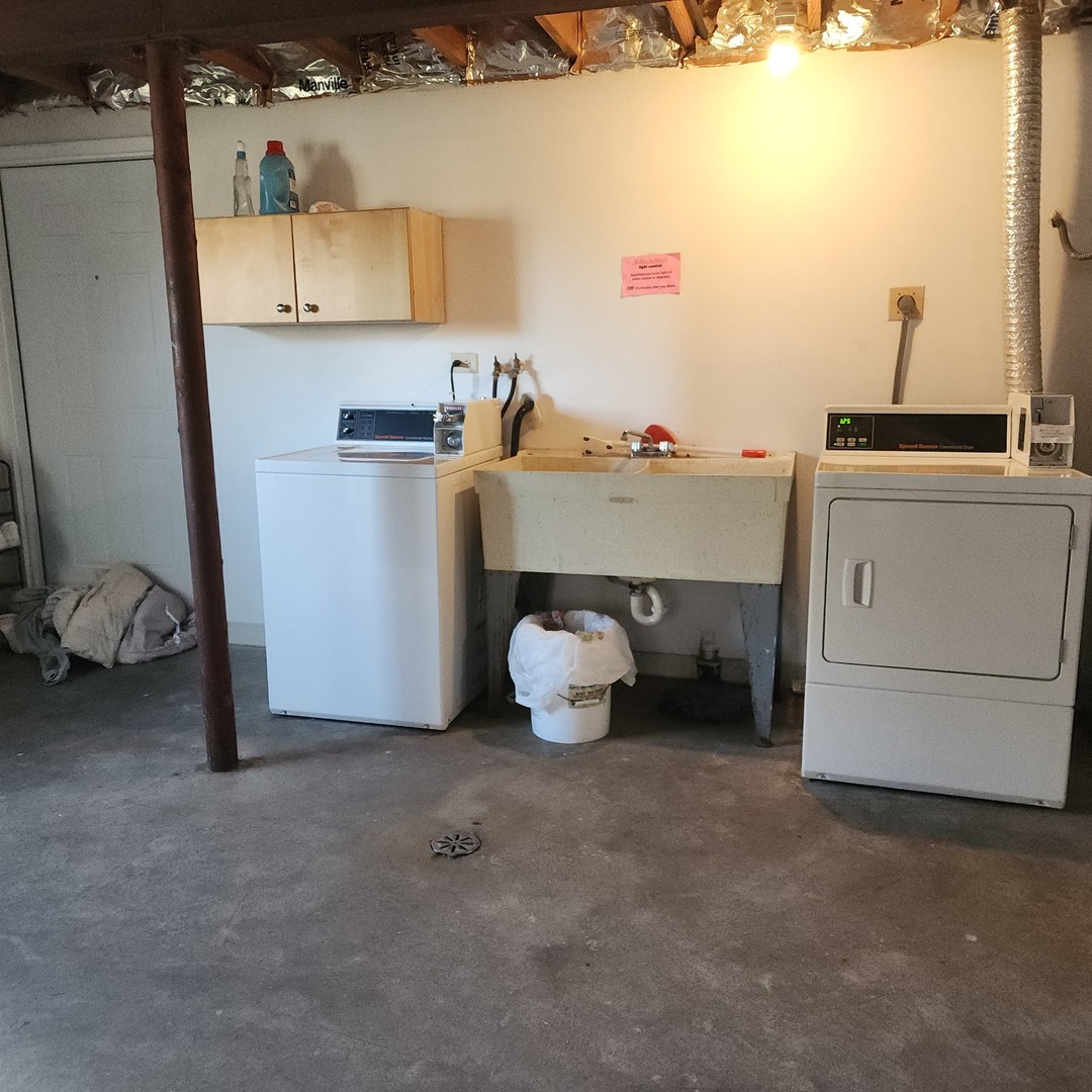 10409 Sheffield Drive #1N, Palos Hills, IL 60465