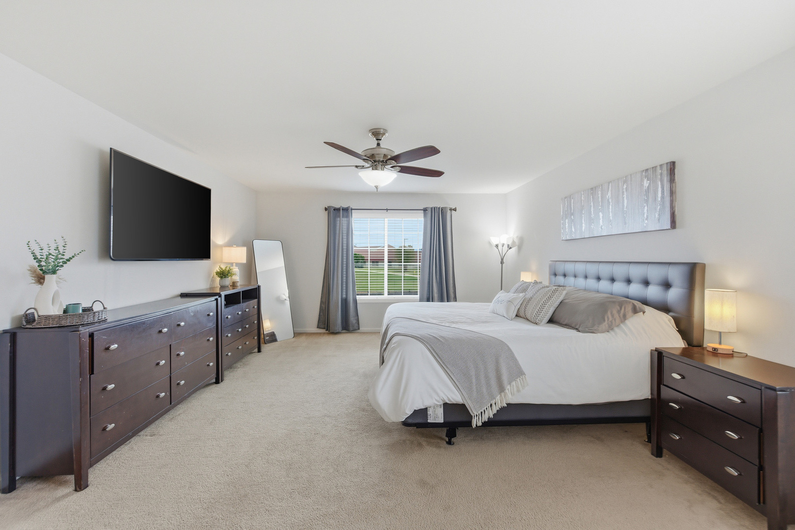 10000 Berkshire Lane, Huntley, IL 60142