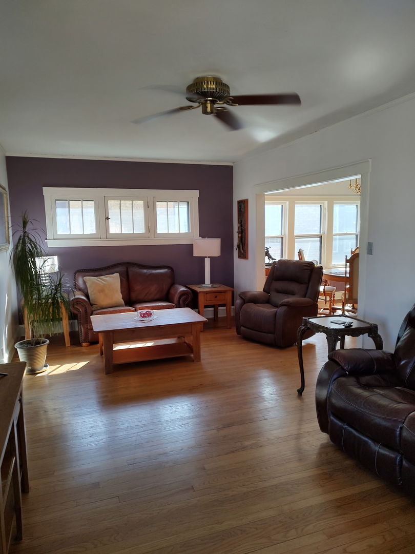 4220 Arthur Avenue, Brookfield, IL 60513