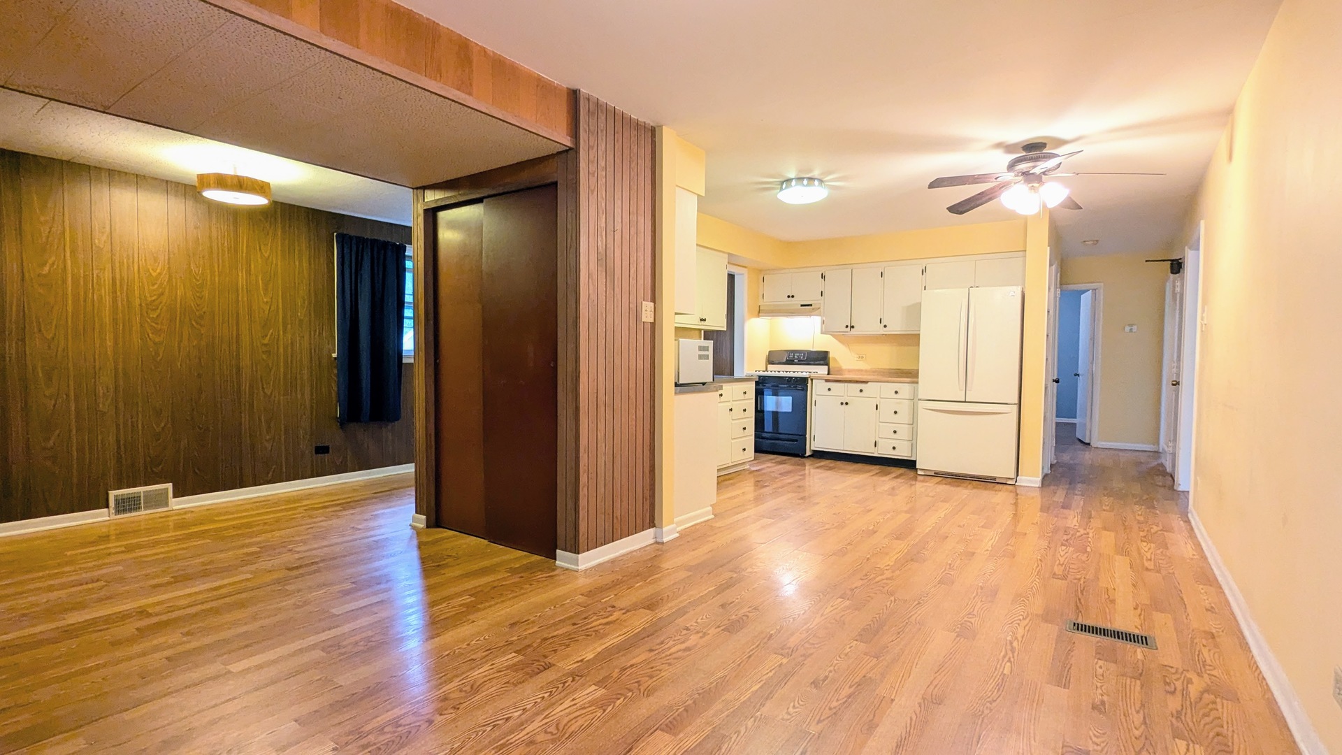 917 S Summit Street, Barrington, IL 60010