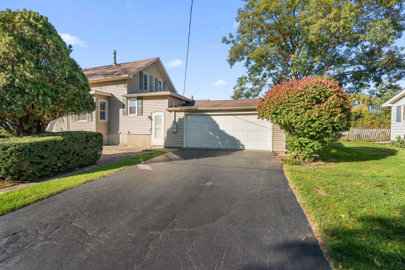 321 E Main Street, Peotone, IL 60468