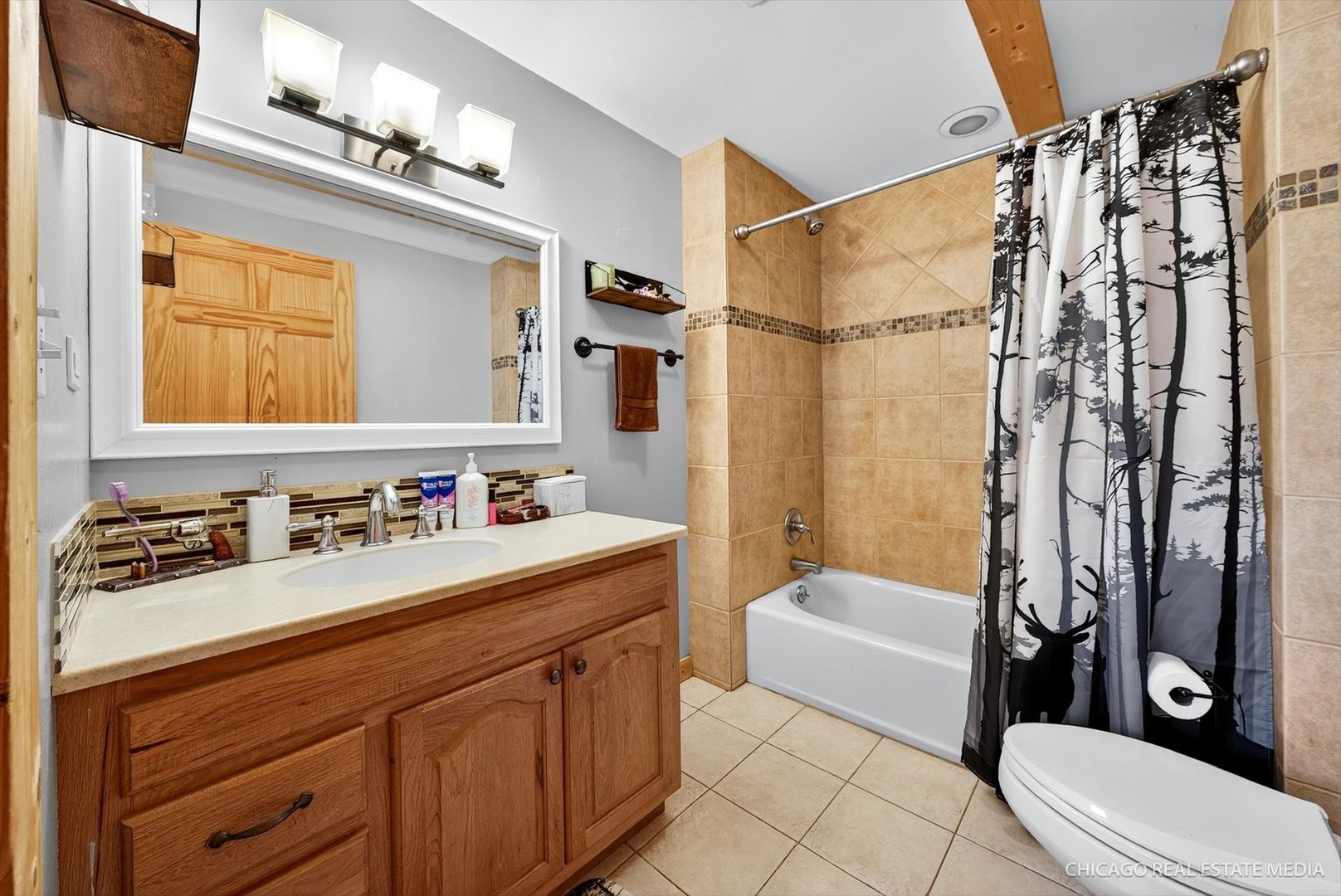 104 Morningside Drive, Lakemoor, IL 60051