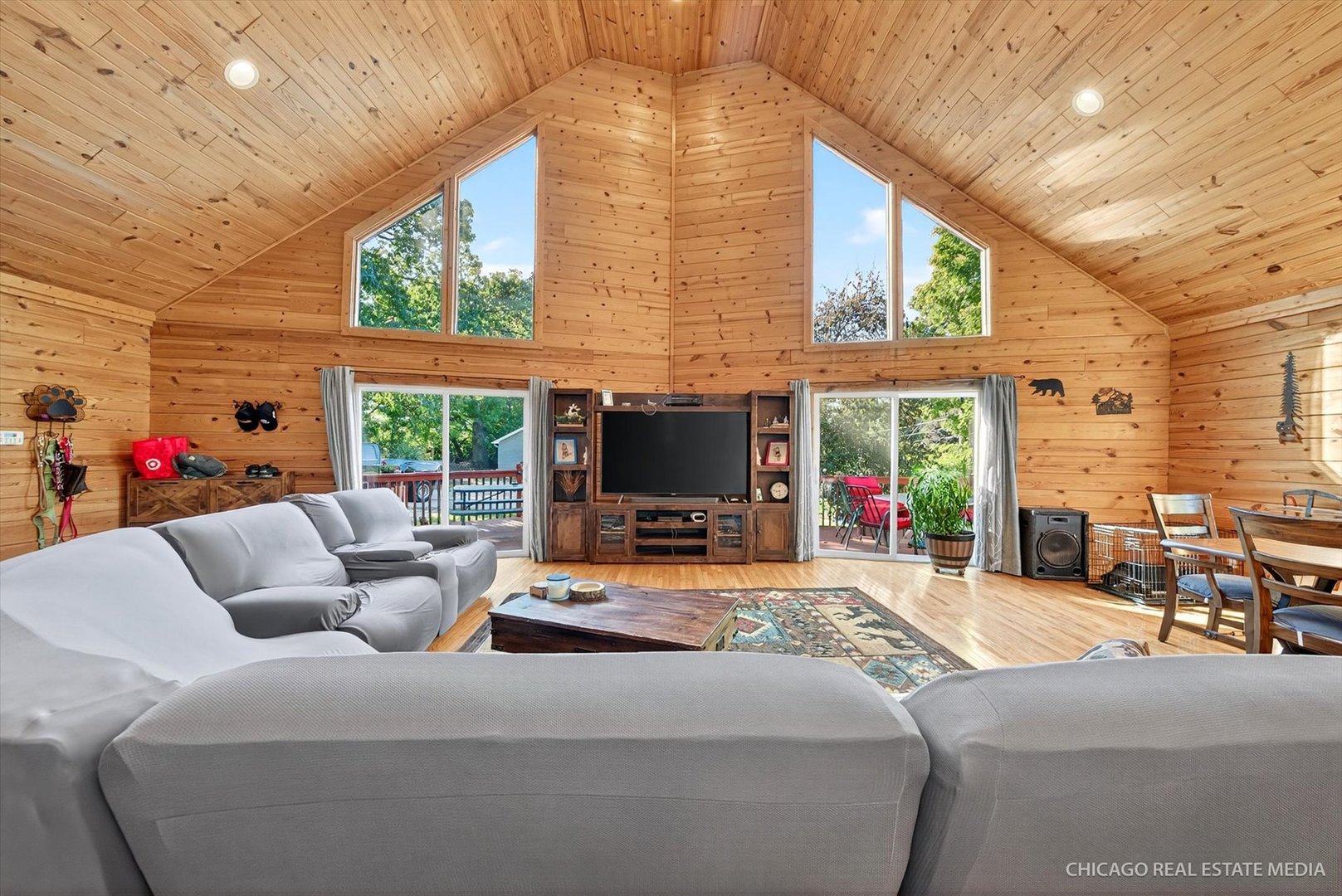 104 Morningside Drive, Lakemoor, IL 60051