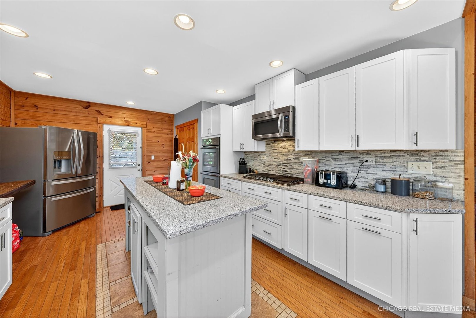 104 Morningside Drive, Lakemoor, IL 60051