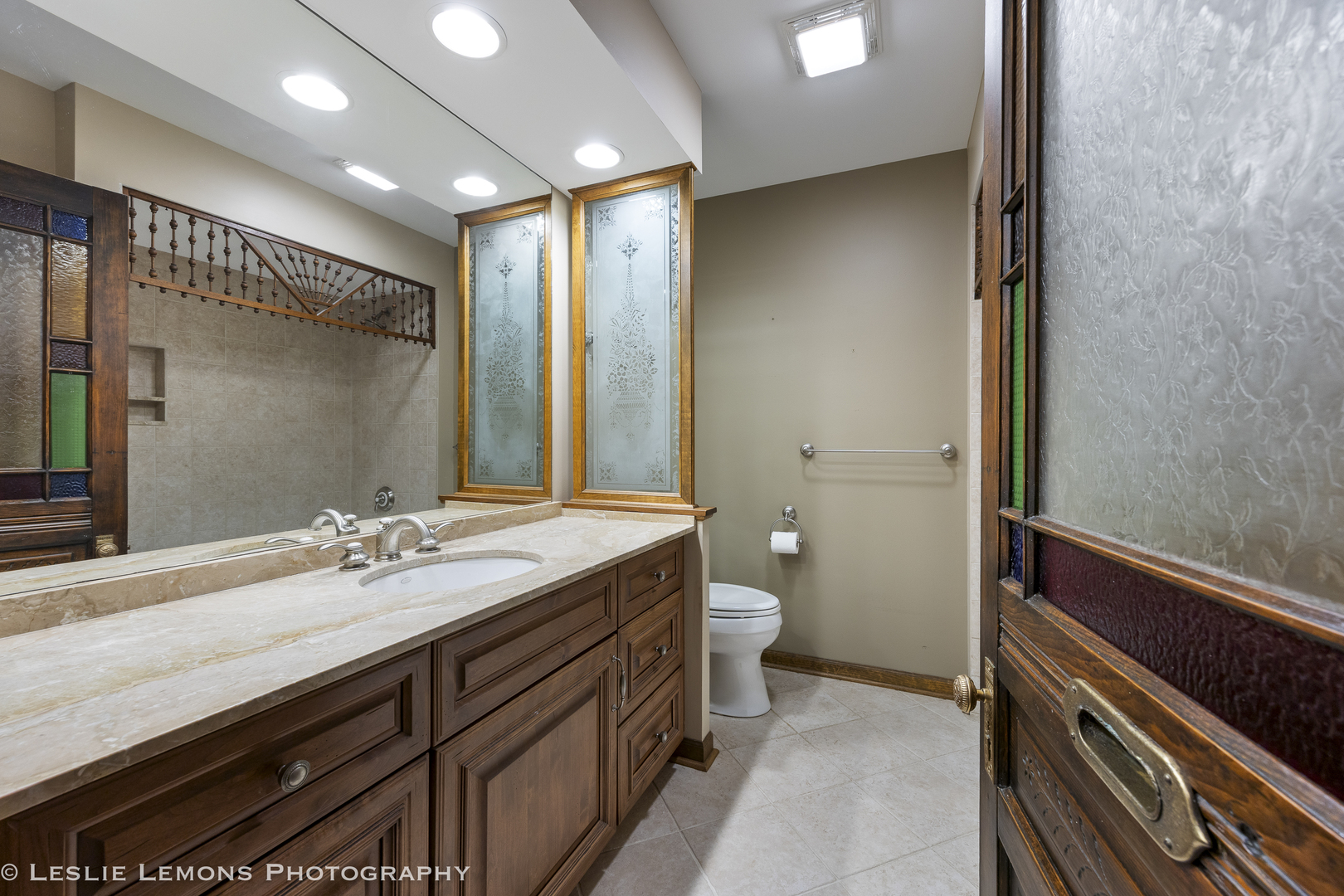 577 Lee Street, Glen Ellyn, IL 60137