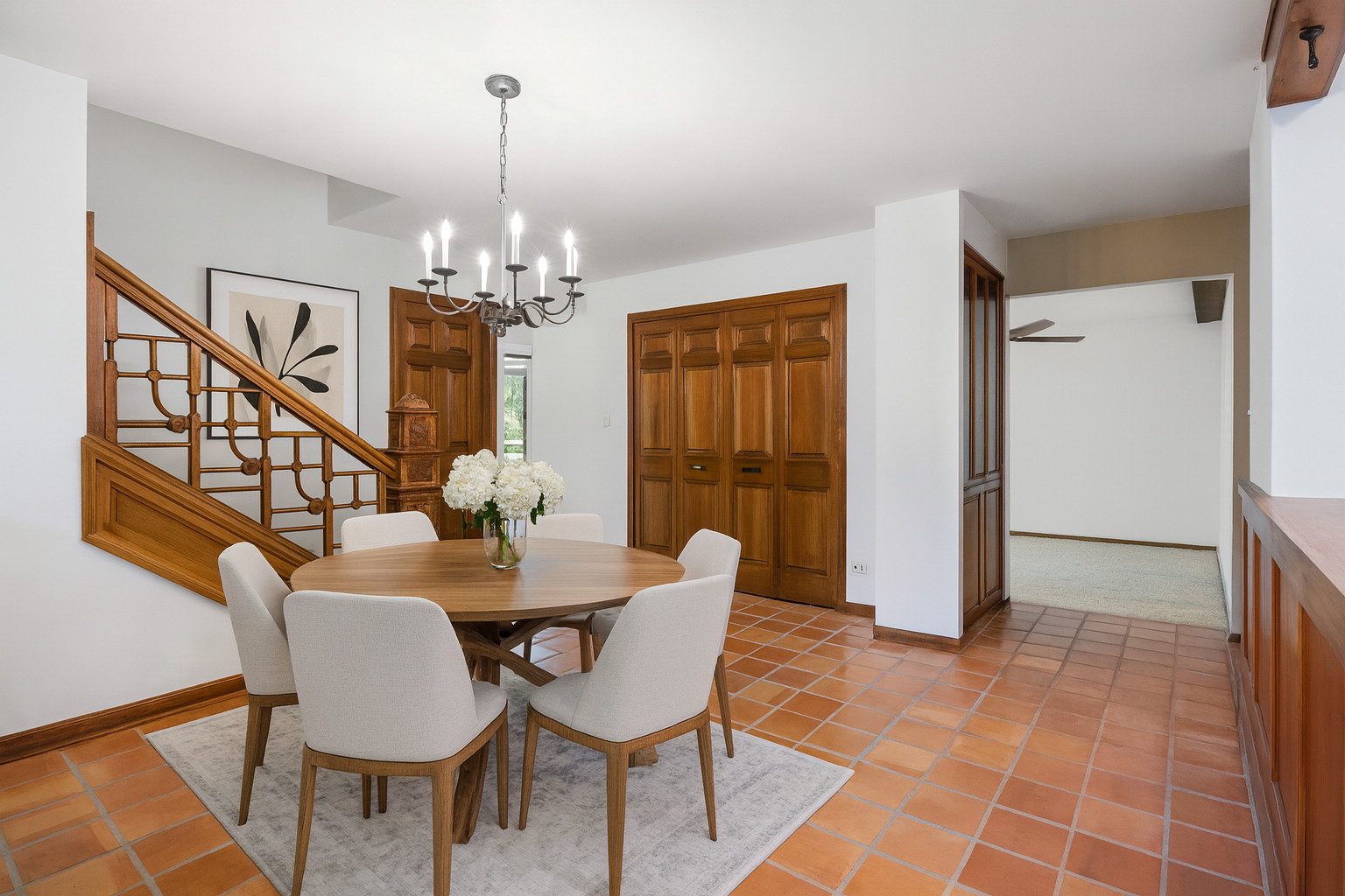 577 Lee Street, Glen Ellyn, IL 60137