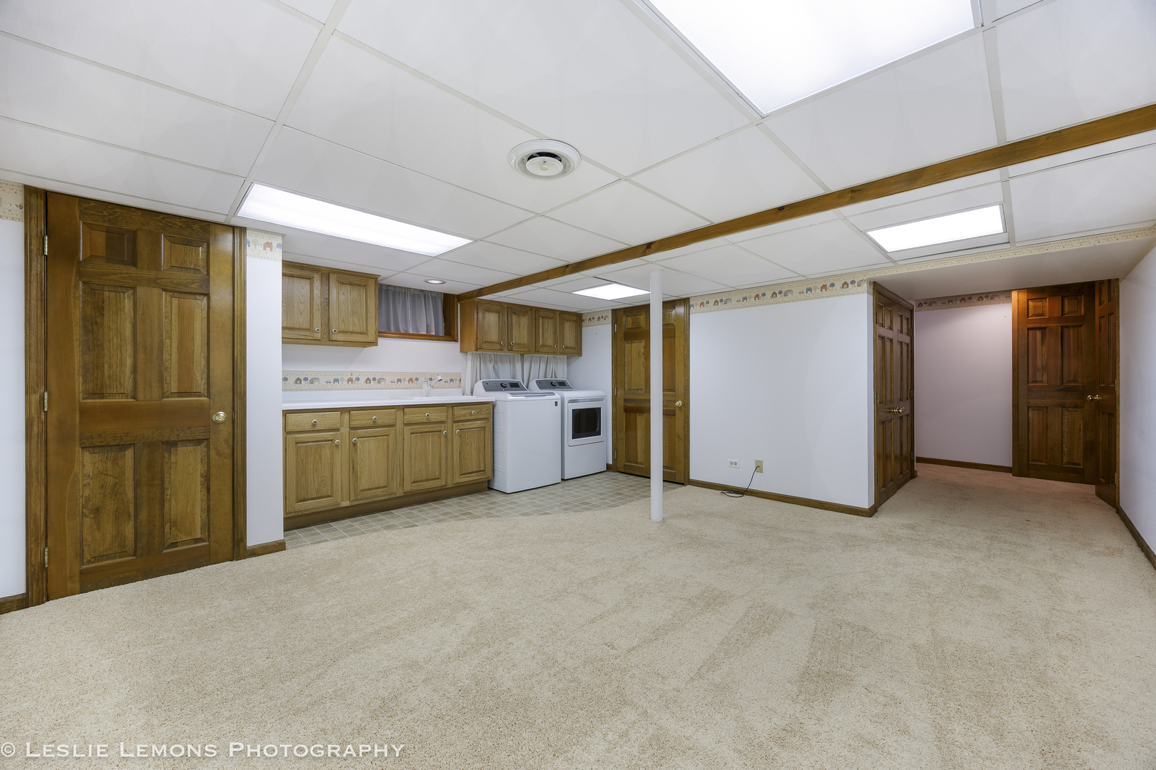 577 Lee Street, Glen Ellyn, IL 60137