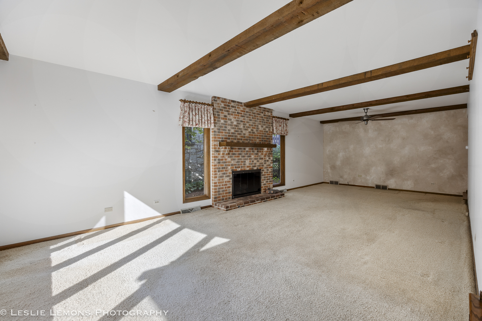 577 Lee Street, Glen Ellyn, IL 60137