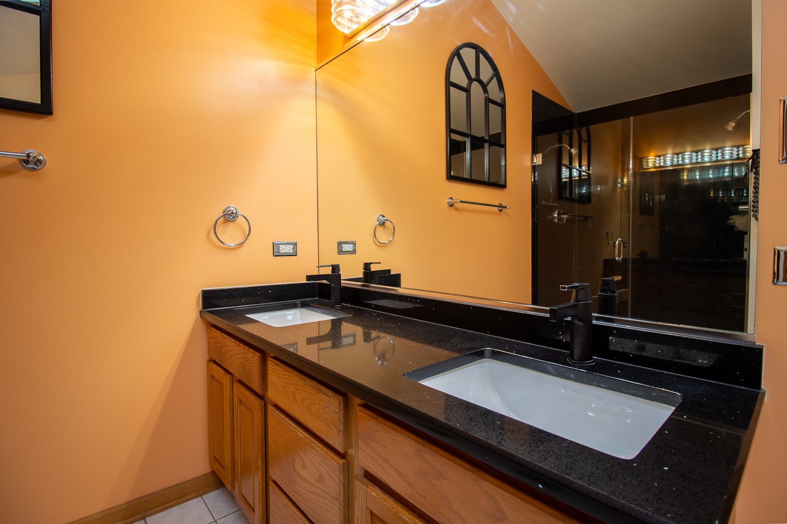 18131 Crystal Lane, Lansing, IL 60438