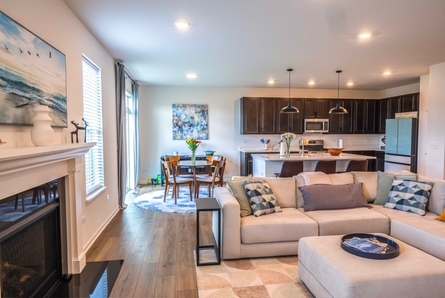 1828 Coralito Lane, Elgin, IL 60124