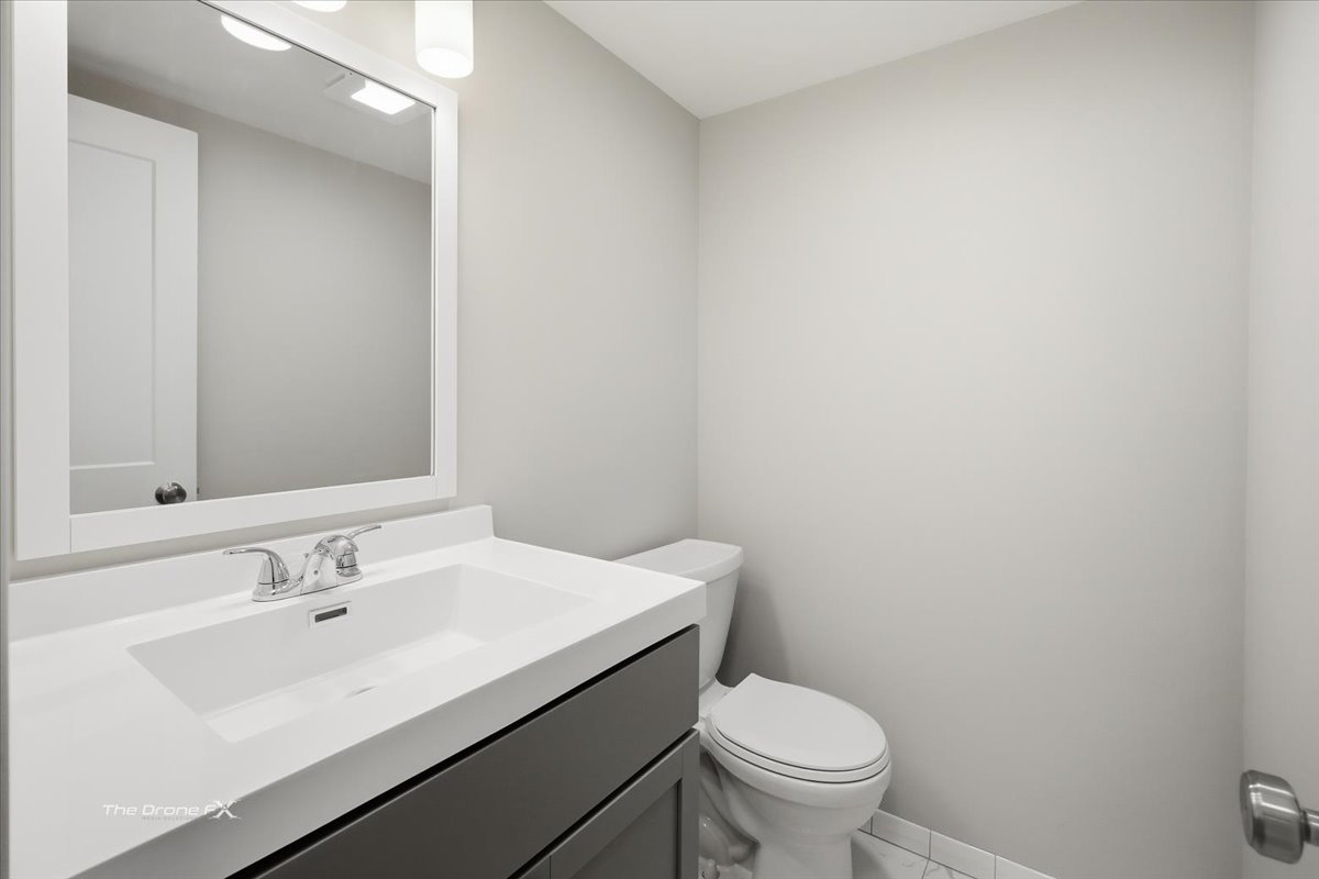 144 E Bailey Road #L, Naperville, IL 60565