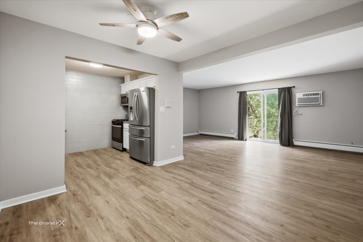 144 E Bailey Road #L, Naperville, IL 60565