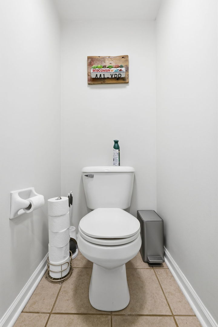 1348 Churchill Lane, Grayslake, IL 60030